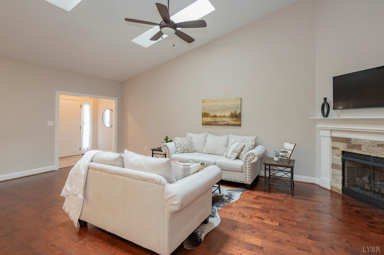 205 Bella Court, Lynchburg, Virginia image 3