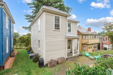 Tiny photo for 1109 Harrison Street, Lynchburg, VA 24504 (MLS # 362228)