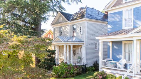 Photo of 1109 Harrison Street, Lynchburg, VA 24504 (MLS # 362228) Photo of 1109 Harrison Street, Lynchburg, VA 24504 (MLS # 362228)