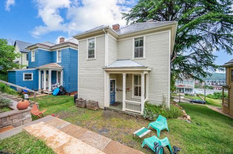 Tiny photo for 1109 Harrison Street, Lynchburg, VA 24504 (MLS # 362228)