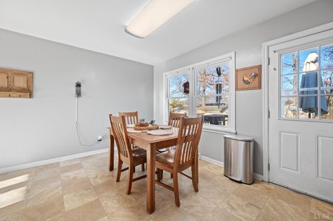Tiny photo for 5949 Village Lane, Roanoke, VA 24019 (MLS # 365630)