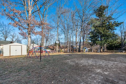 Tiny photo for 5949 Village Lane, Roanoke, VA 24019 (MLS # 365630)