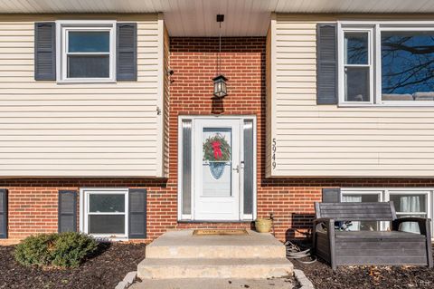 Tiny photo for 5949 Village Lane, Roanoke, VA 24019 (MLS # 365630)