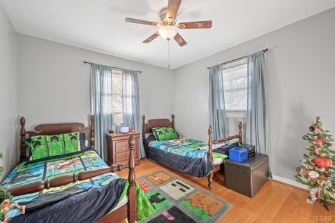 Tiny photo for 5949 Village Lane, Roanoke, VA 24019 (MLS # 365630)