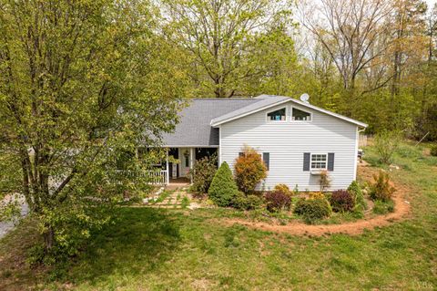 Tiny photo for 360 Theta Mill Road, Gladys, VA 24554 (MLS # 363988)