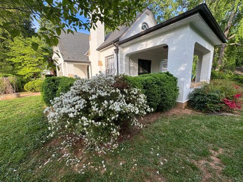 Tiny photo for 3954 Fort ave Ave, Lynchburg, VA 24502 (MLS # 365935)
