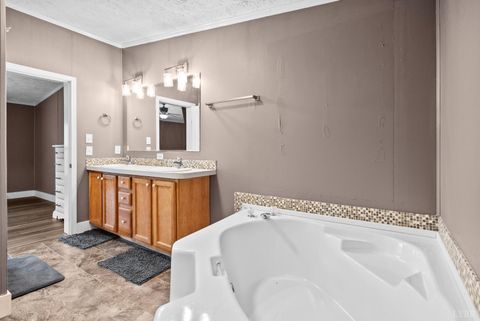 Tiny photo for 426 S Main Street St, Amherst, VA 24521 (MLS # 365174)