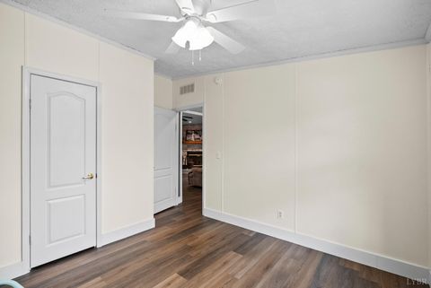 Tiny photo for 426 S Main Street St, Amherst, VA 24521 (MLS # 365174)