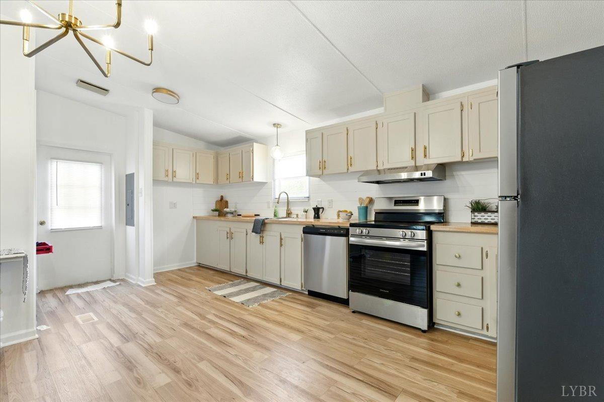 2051 State Shed Road, Halifax, Virginia image 5