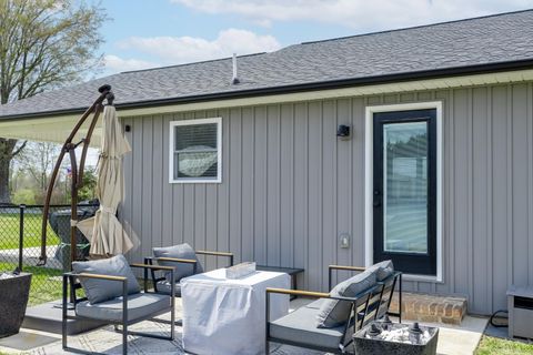 Tiny photo for 165 Robertson Ln, Danville, VA 24540 (MLS # 365485)