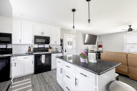 Tiny photo for 165 Robertson Ln, Danville, VA 24540 (MLS # 365485)