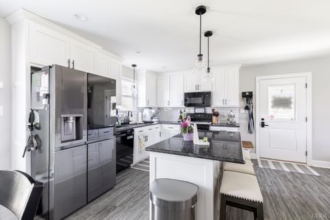 Tiny photo for 165 Robertson Ln, Danville, VA 24540 (MLS # 365485)