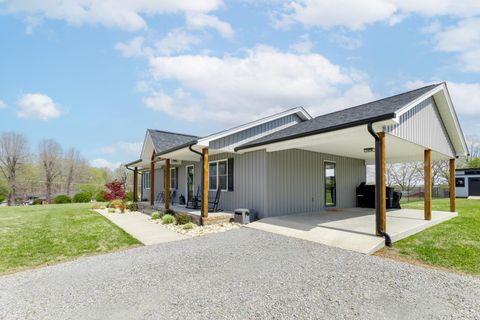 Tiny photo for 165 Robertson Ln, Danville, VA 24540 (MLS # 365485)