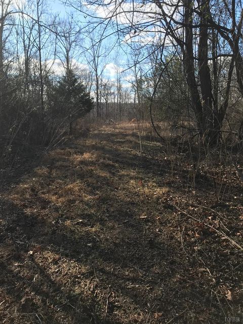 Tiny photo for 1147 Stratford Road, Lynchburg, VA 24502 (MLS # 364046)