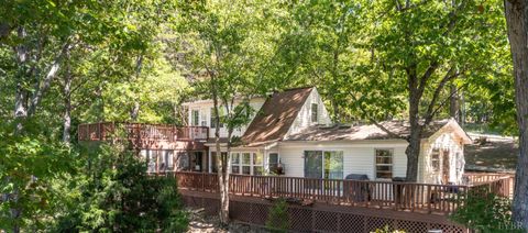 Photo of 1451 Trellis Ridge Drive, Lynch Station, VA 24571 (MLS # 362170) Photo of 1451 Trellis Ridge Drive, Lynch Station, VA 24571 (MLS # 362170)