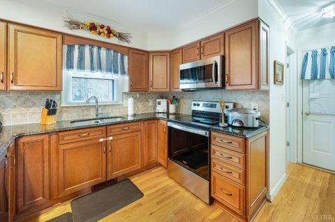 Tiny photo for 111 Mullbury Place, Lynchburg, VA 24502 (MLS # 363835)