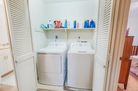 Tiny photo for 111 Mullbury Place, Lynchburg, VA 24502 (MLS # 363835)