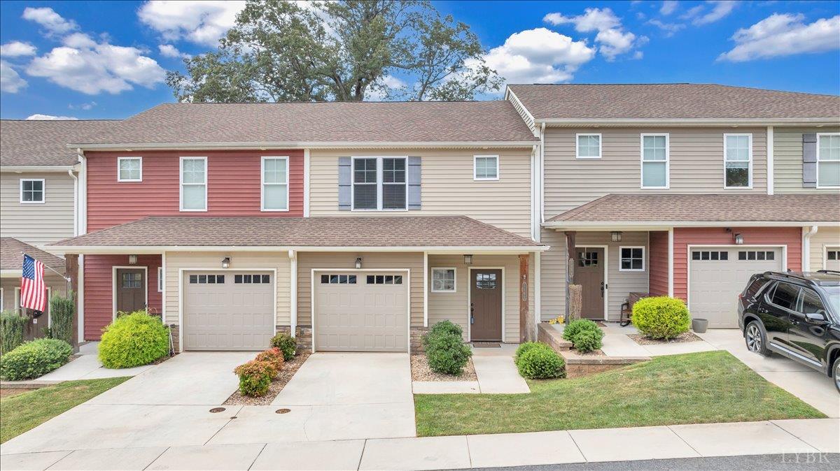 Forest, Virginia 24551, United States, 3 Bedrooms Bedrooms, ,3 BathroomsBathrooms,Residential,Active,202118