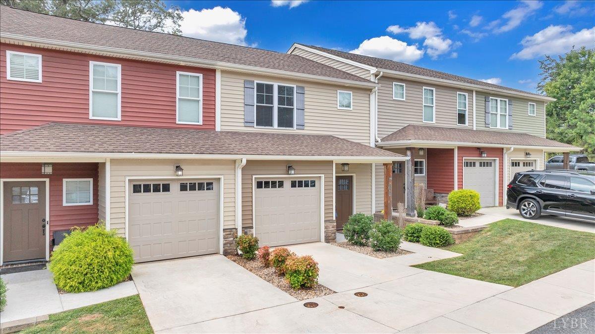 Forest, Virginia 24551, United States, 3 Bedrooms Bedrooms, ,3 BathroomsBathrooms,Residential,Active,202118