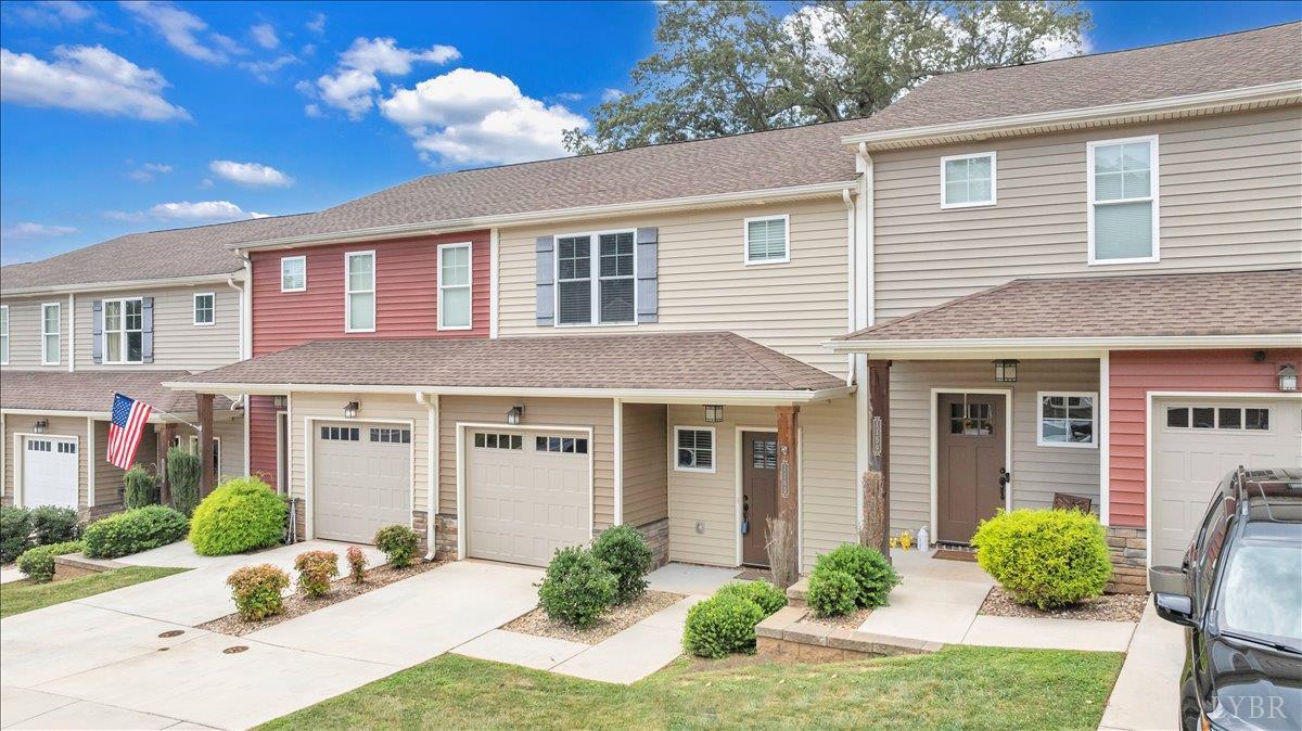 Forest, Virginia 24551, United States, 3 Bedrooms Bedrooms, ,3 BathroomsBathrooms,Residential,Active,202118