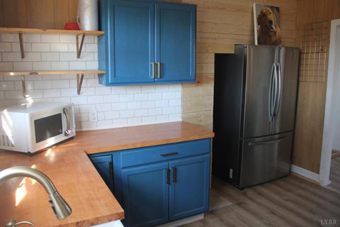 Tiny photo for 1140 Sunset Hill Road, Big Island, VA 24526 (MLS # 363150)