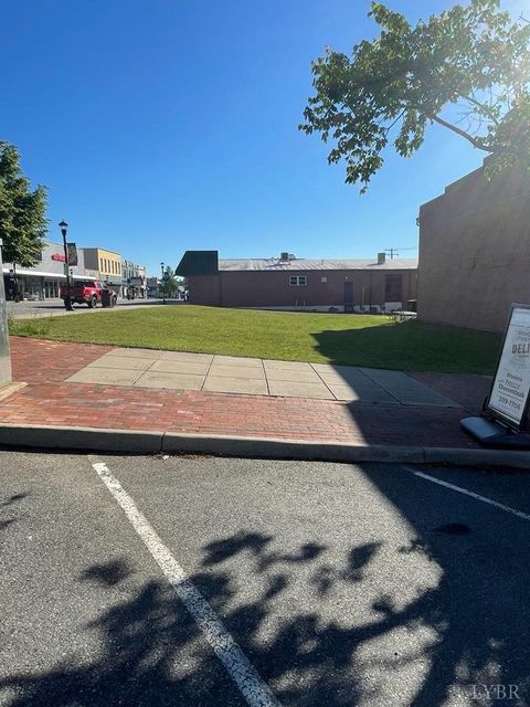 Tiny photo for 3 Broad Street, Altavista, VA 24517 (MLS # 359114)