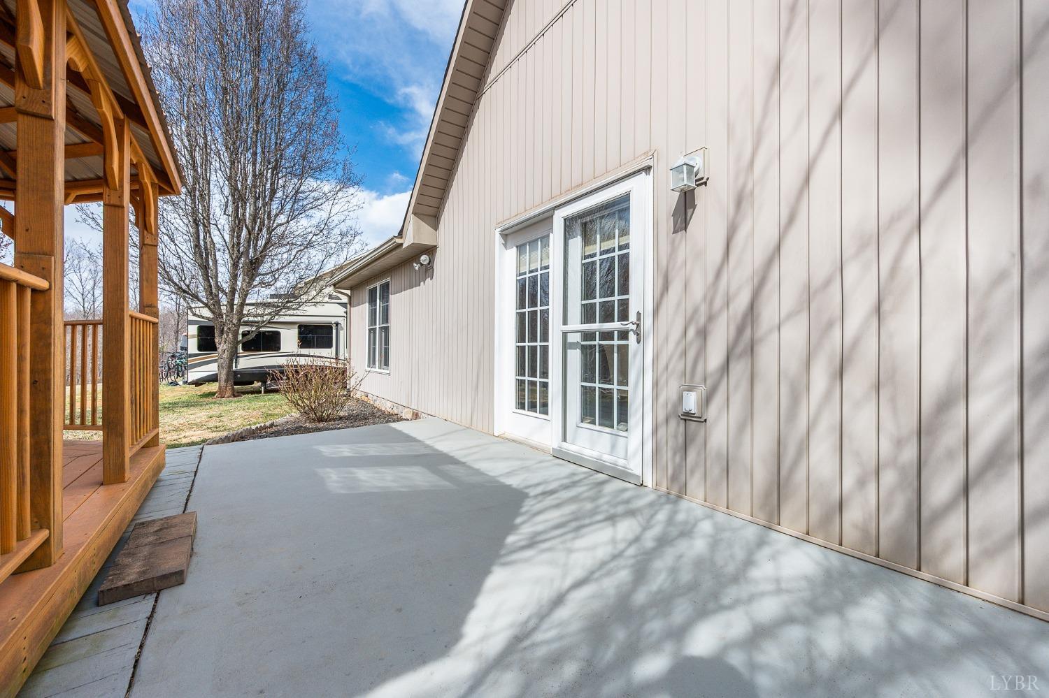 1247 Navigation Point Pt, Goodview, Virginia image 40