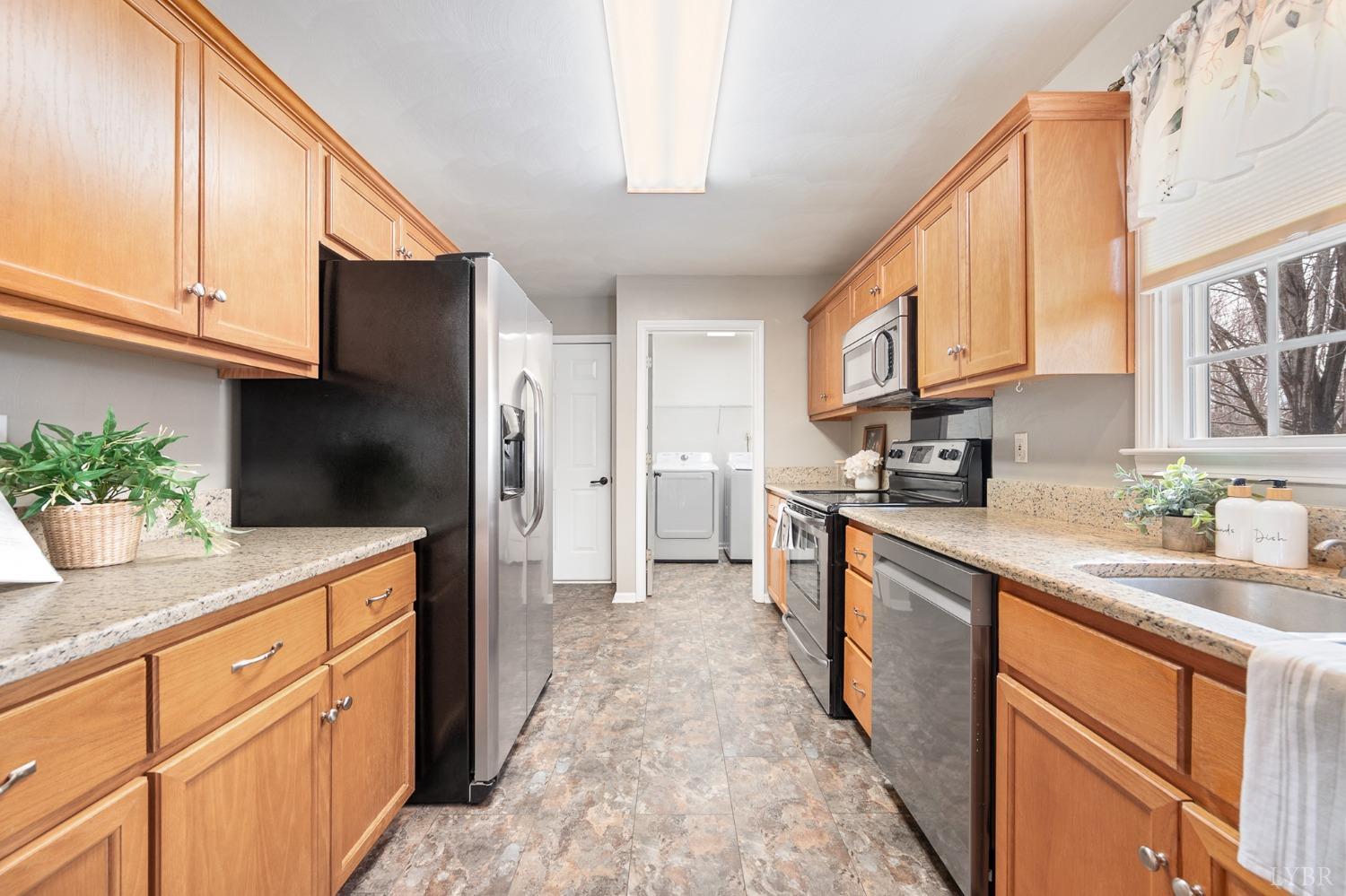 1247 Navigation Point Pt, Goodview, Virginia image 19