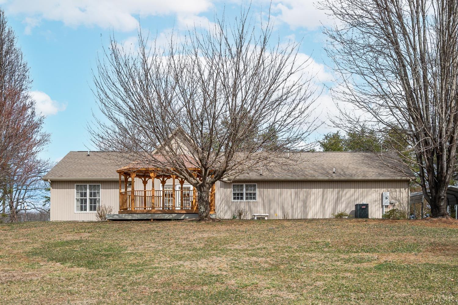 1247 Navigation Point Pt, Goodview, Virginia image 5