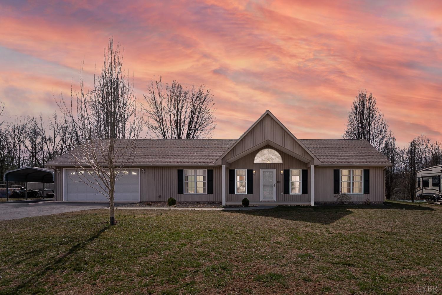 1247 Navigation Point Pt, Goodview, Virginia image 1