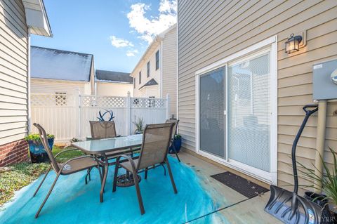 Tiny photo for 113 Wyndview Dr, Lynchburg, VA 24502 (MLS # 363530)