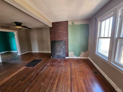 Tiny photo for 3793 Smith Mountain Lake Parkway, Huddleston, VA 24104 (MLS # 364552)