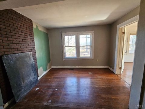 Tiny photo for 3793 Smith Mountain Lake Parkway, Huddleston, VA 24104 (MLS # 364552)