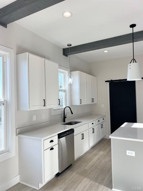 Tiny photo for 424 Main St. St, Madison Heights, VA 24572 (MLS # 363878)