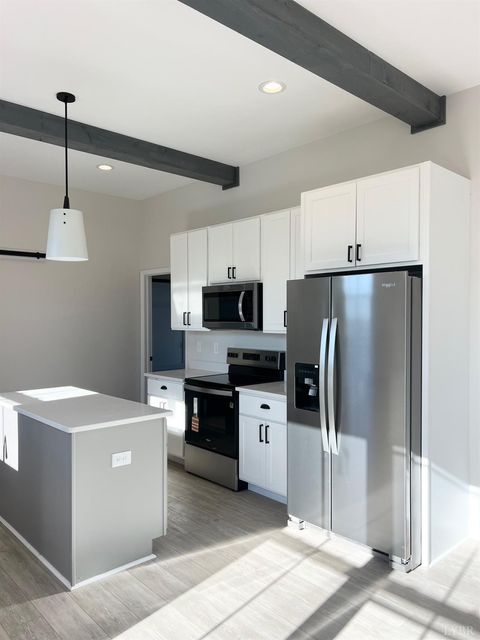 Tiny photo for 424 Main St. St, Madison Heights, VA 24572 (MLS # 363878)