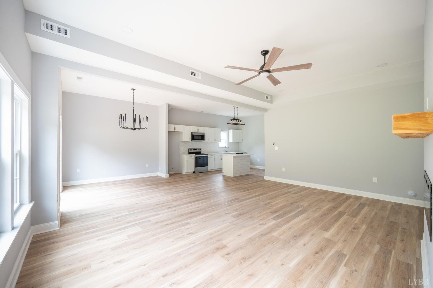 151 Stratford Place, Madison Heights, Virginia image 13