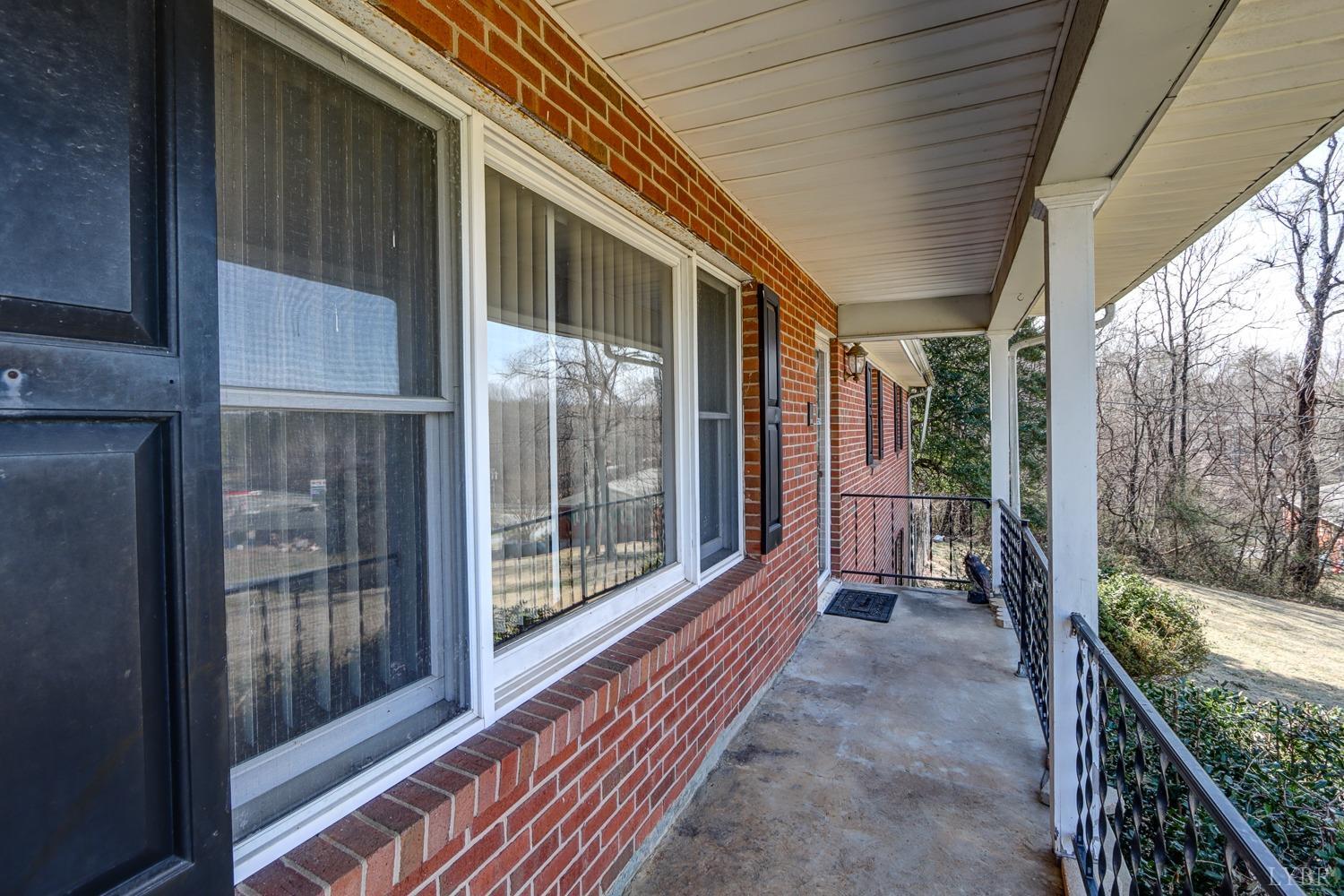 113 Circle Drive, Lynchburg, Virginia image 2