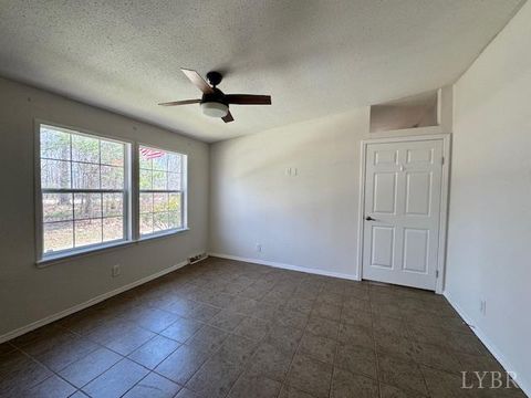 Tiny photo for 384 McNeish Lane, Gladstone, VA 24553 (MLS # 365425)