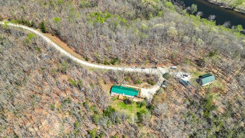 Tiny photo for 384 McNeish Lane, Gladstone, VA 24553 (MLS # 365425)