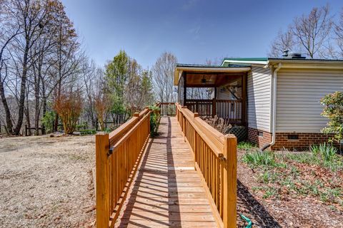 Tiny photo for 384 McNeish Lane, Gladstone, VA 24553 (MLS # 365425)