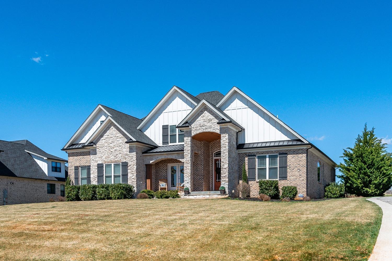 1452 Lake Manor Drive, Forest, Virginia image 5