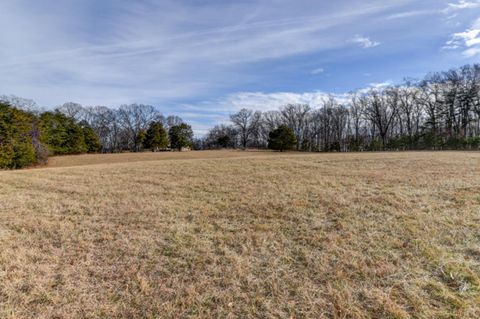 Tiny photo for 2120 Wiggington Road, Lynchburg, VA 24502 (MLS # 364104)