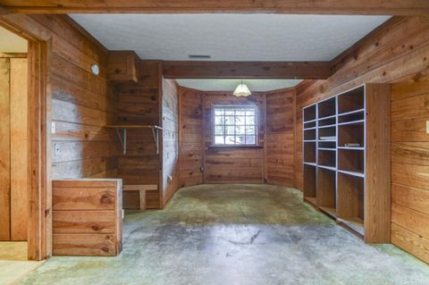 Tiny photo for 2120 Wiggington Road, Lynchburg, VA 24502 (MLS # 364104)