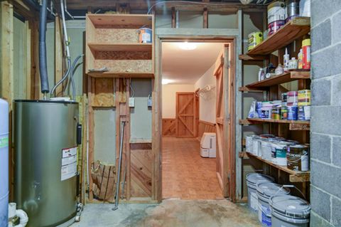 Tiny photo for 2120 Wiggington Road, Lynchburg, VA 24502 (MLS # 364104)