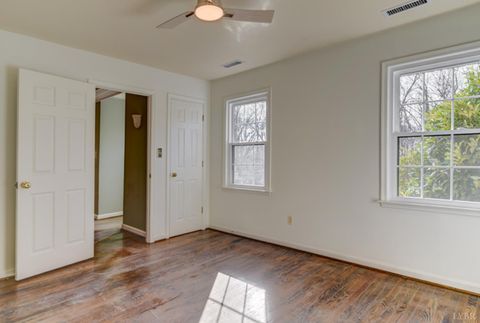 Tiny photo for 2120 Wiggington Road, Lynchburg, VA 24502 (MLS # 364104)