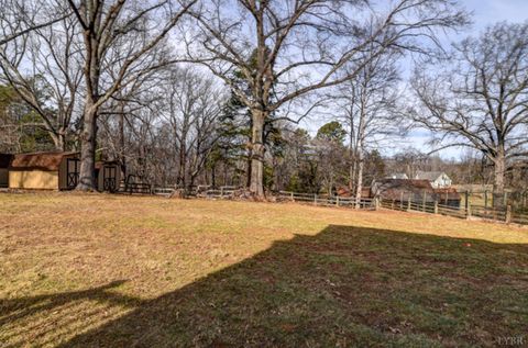 Tiny photo for 2120 Wiggington Road, Lynchburg, VA 24502 (MLS # 364104)