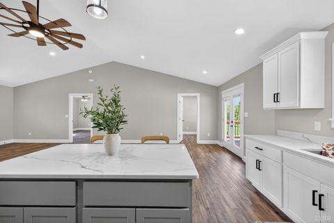 Tiny photo for 140 Stoney Creek, Madison Heights, VA 24572 (MLS # 365801)