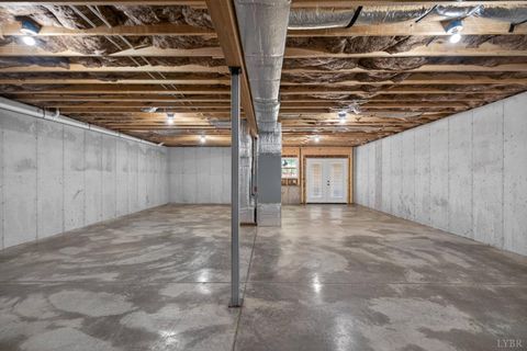 Tiny photo for 140 Stoney Creek, Madison Heights, VA 24572 (MLS # 365801)