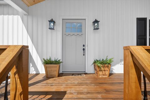 Tiny photo for 140 Stoney Creek, Madison Heights, VA 24572 (MLS # 365801)