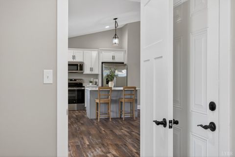 Tiny photo for 140 Stoney Creek, Madison Heights, VA 24572 (MLS # 365801)